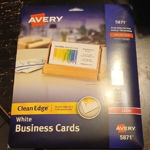 Avery Clean Edge White Business Cards